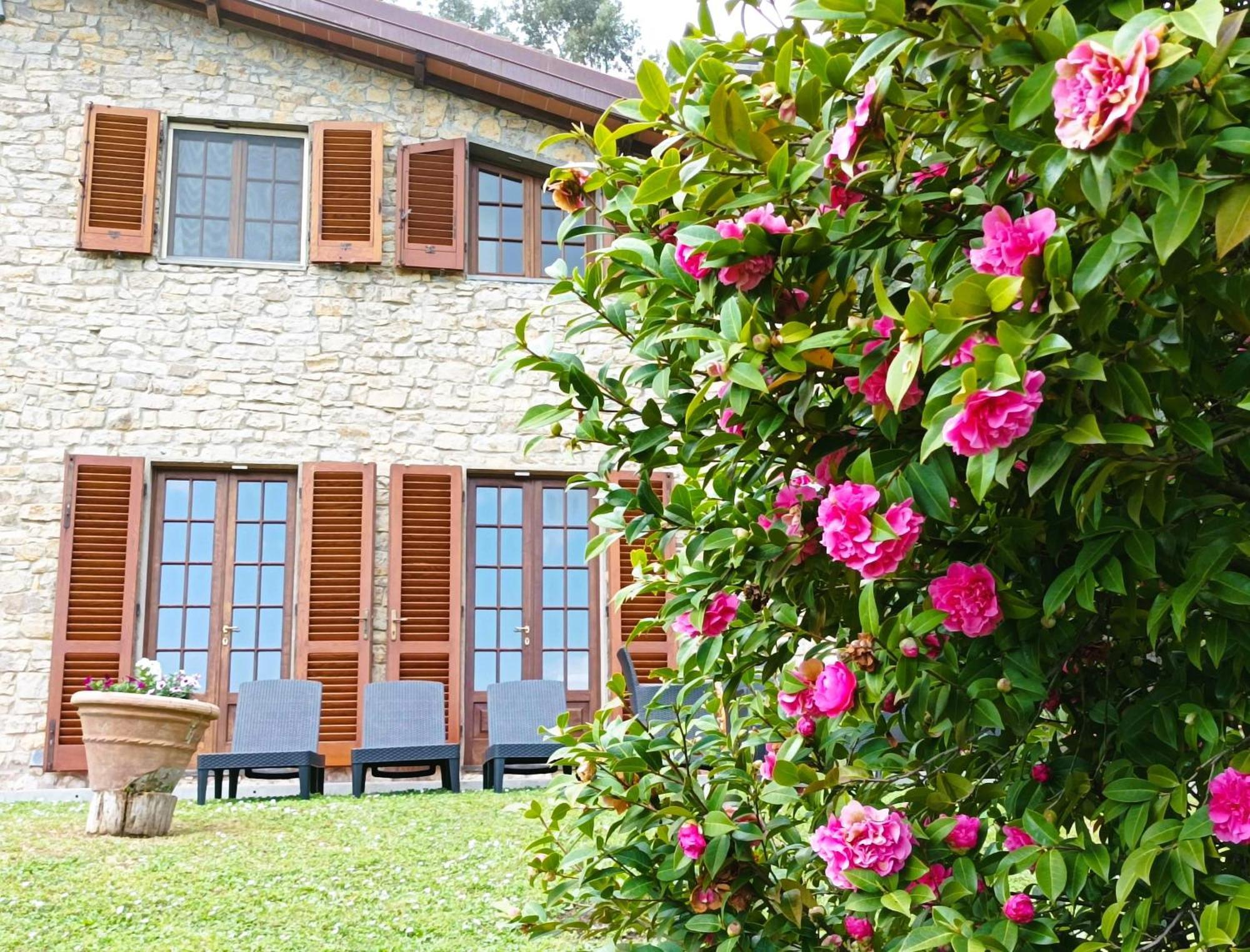 Villa Camelia Tuscany Pescia Exteriér fotografie