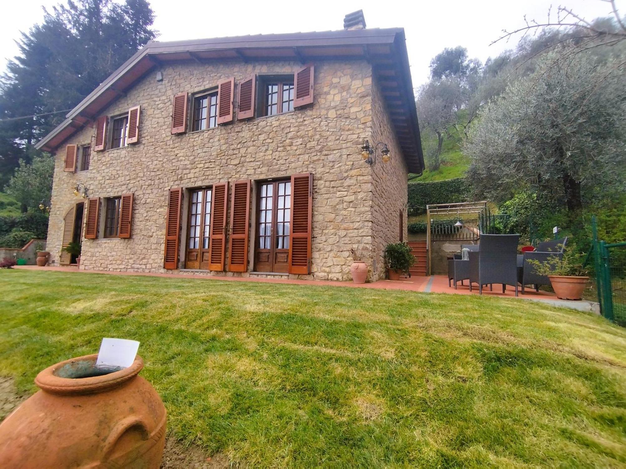Villa Camelia Tuscany Pescia Exteriér fotografie