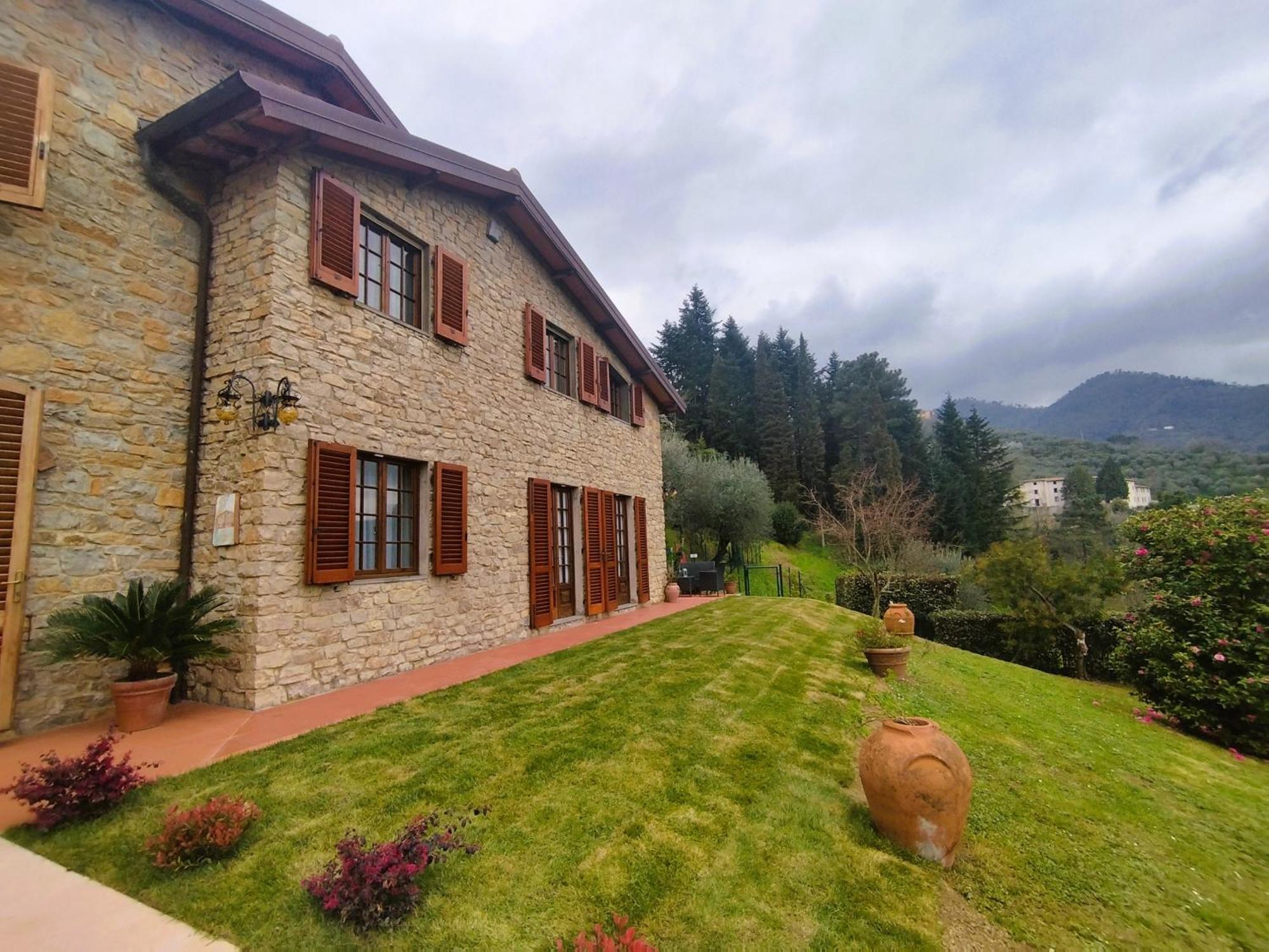 Villa Camelia Tuscany Pescia Exteriér fotografie
